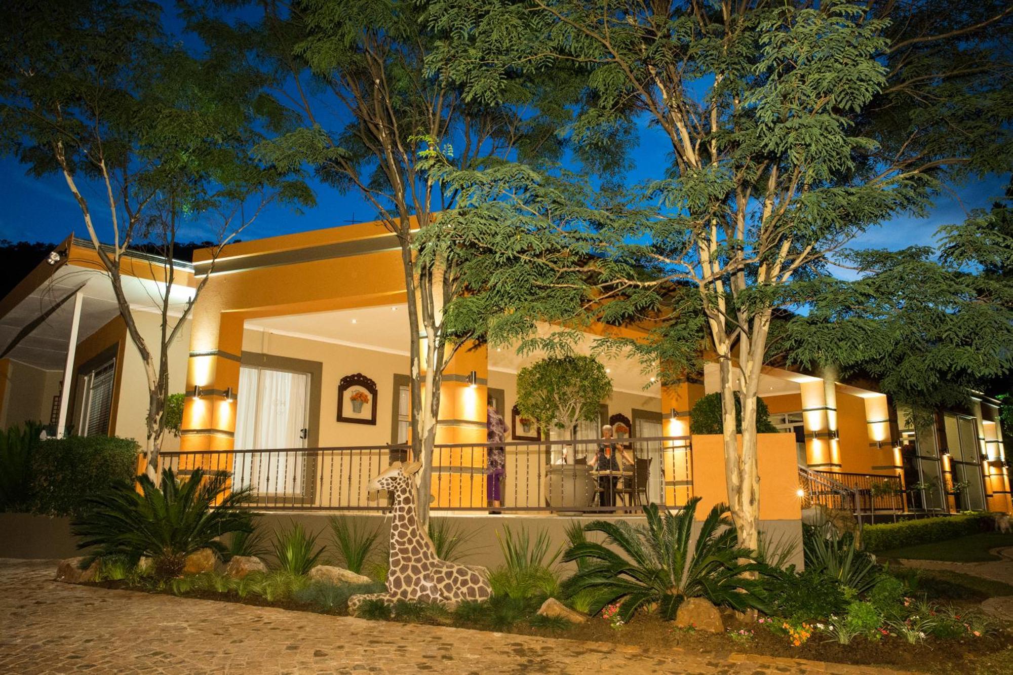 @Home Guest House Rustenburg Exterior foto